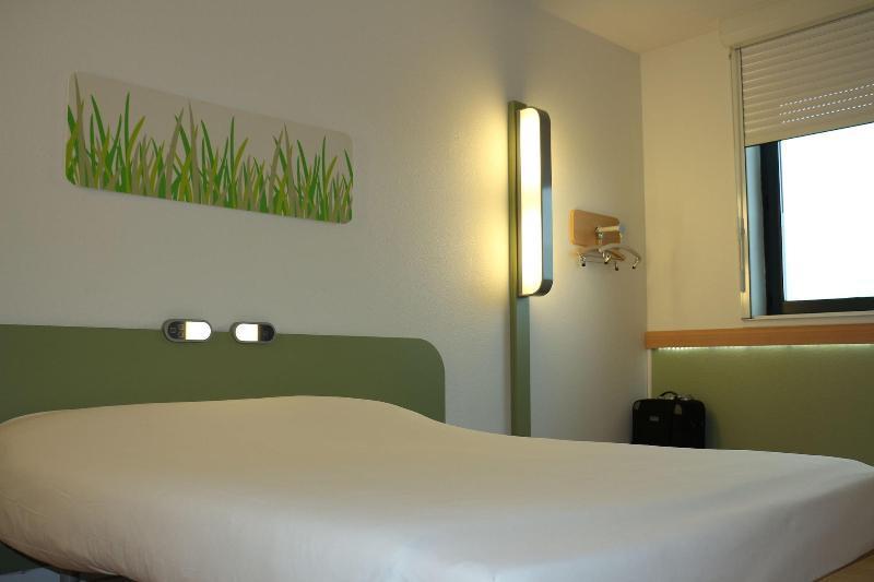 Ibis Budget Castelnaudary - A61 Exteriör bild
