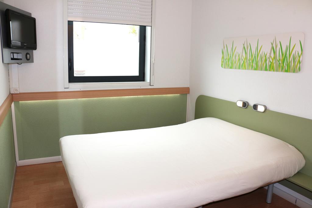 Ibis Budget Castelnaudary - A61 Rum bild