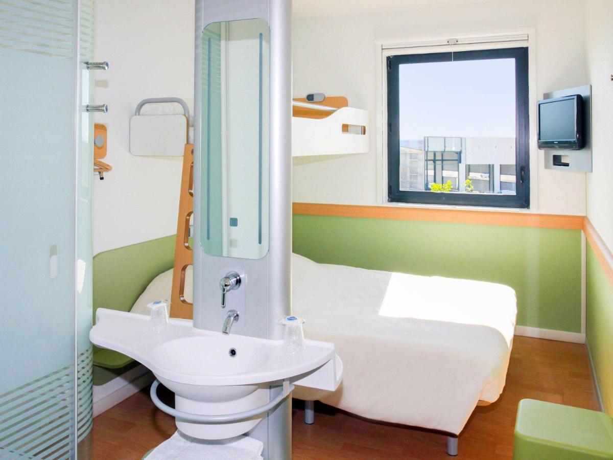 Ibis Budget Castelnaudary - A61 Exteriör bild
